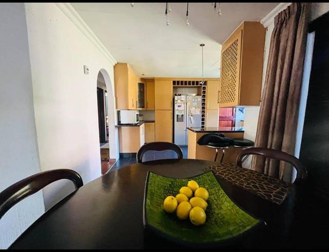 4 BEDROOM HOUSE FOR SALE IN THE REEDS